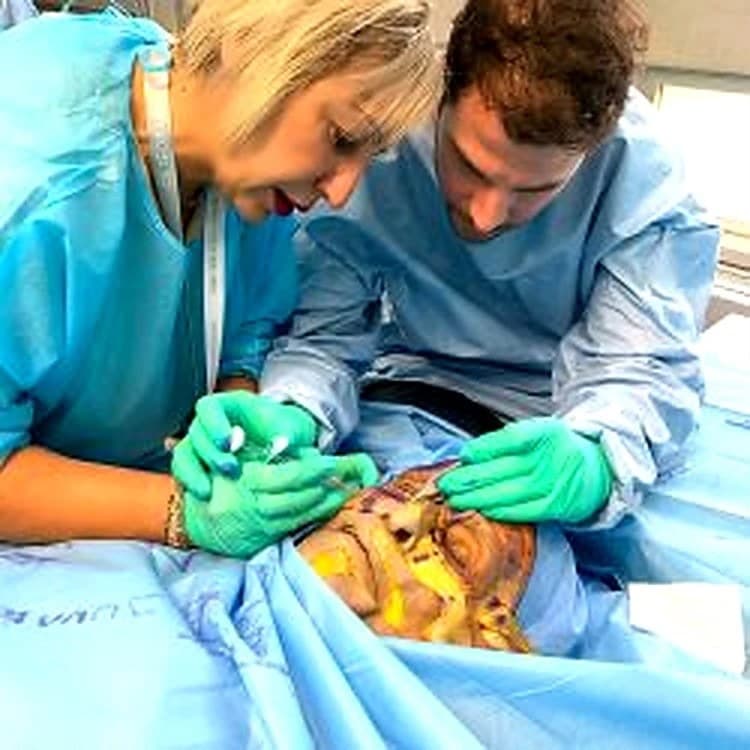 Sofia Bouzian practising advanced aesthetic techniques in the anatomy laboratory